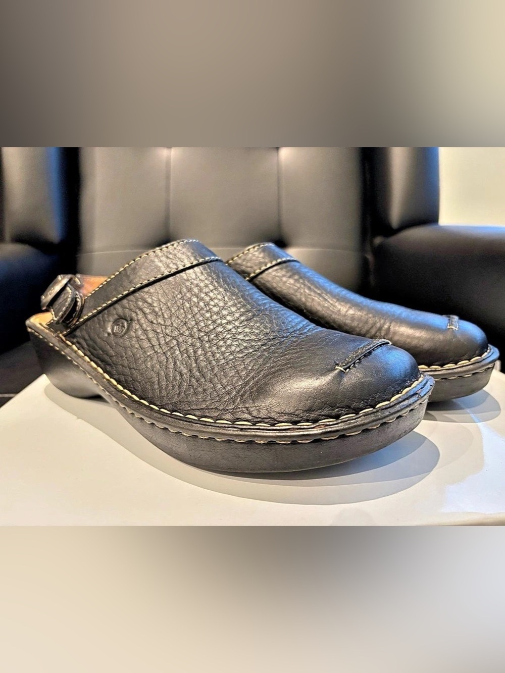 Born Women's Black Leather Slingback Clogs Size 9 / EU 40 Buckle Mule W3655